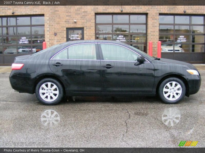 Black / Ash 2007 Toyota Camry XLE