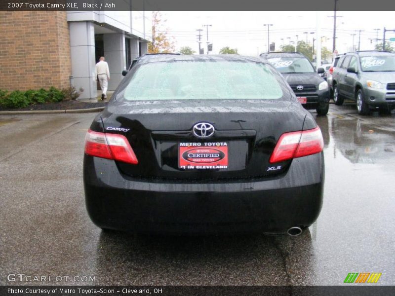 Black / Ash 2007 Toyota Camry XLE