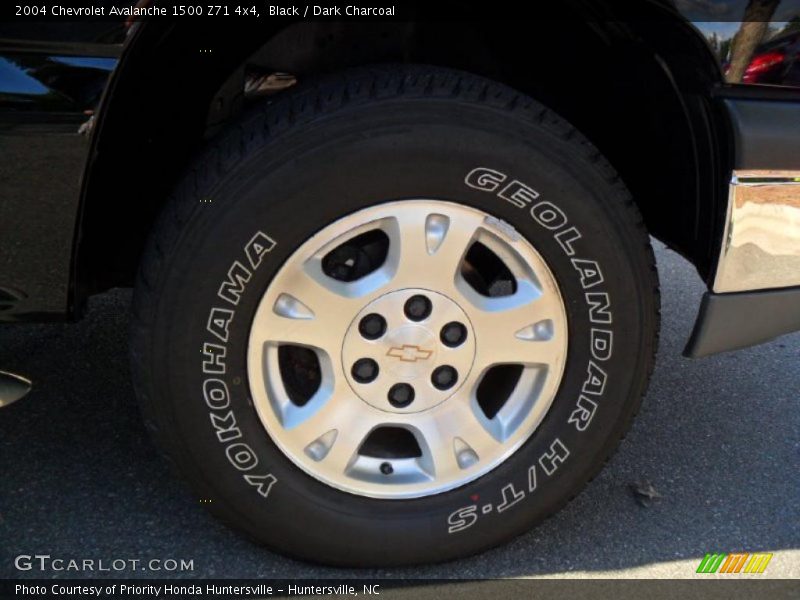 Black / Dark Charcoal 2004 Chevrolet Avalanche 1500 Z71 4x4
