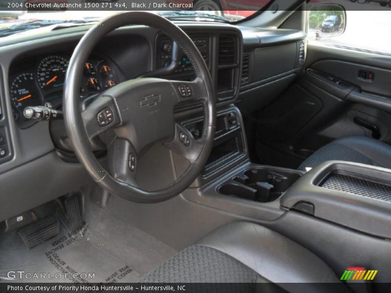 Black / Dark Charcoal 2004 Chevrolet Avalanche 1500 Z71 4x4
