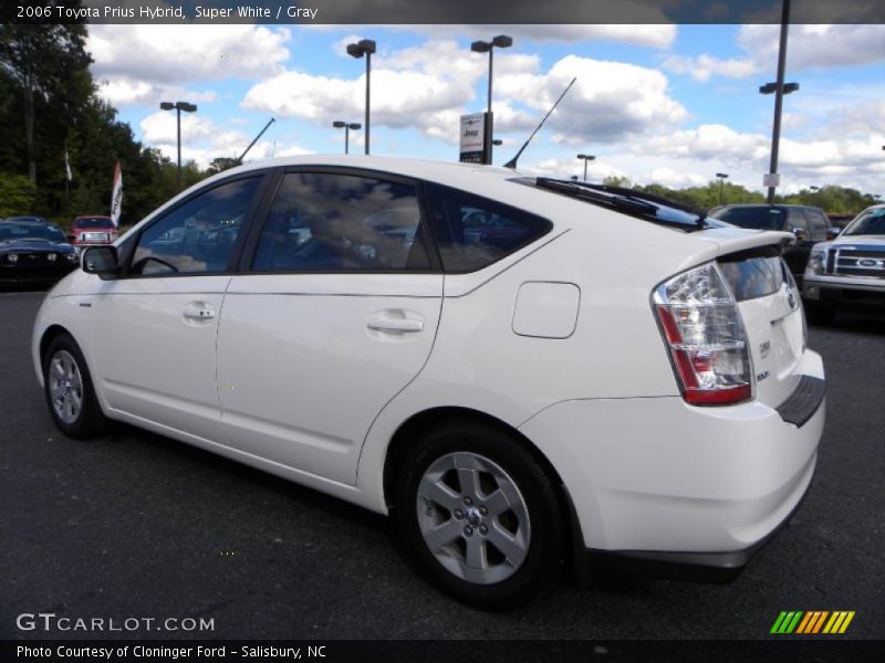 Super White / Gray 2006 Toyota Prius Hybrid