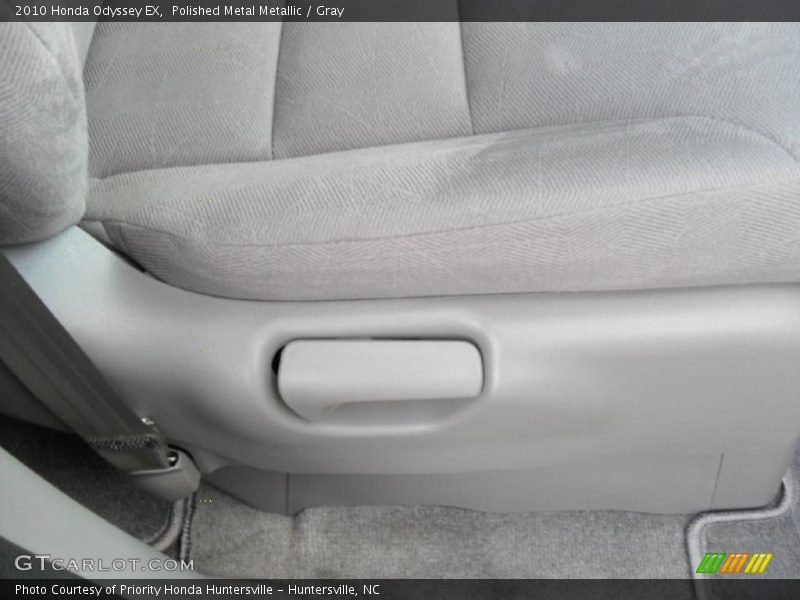 Polished Metal Metallic / Gray 2010 Honda Odyssey EX