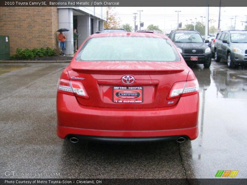 Barcelona Red Metallic / Dark Charcoal 2010 Toyota Camry SE