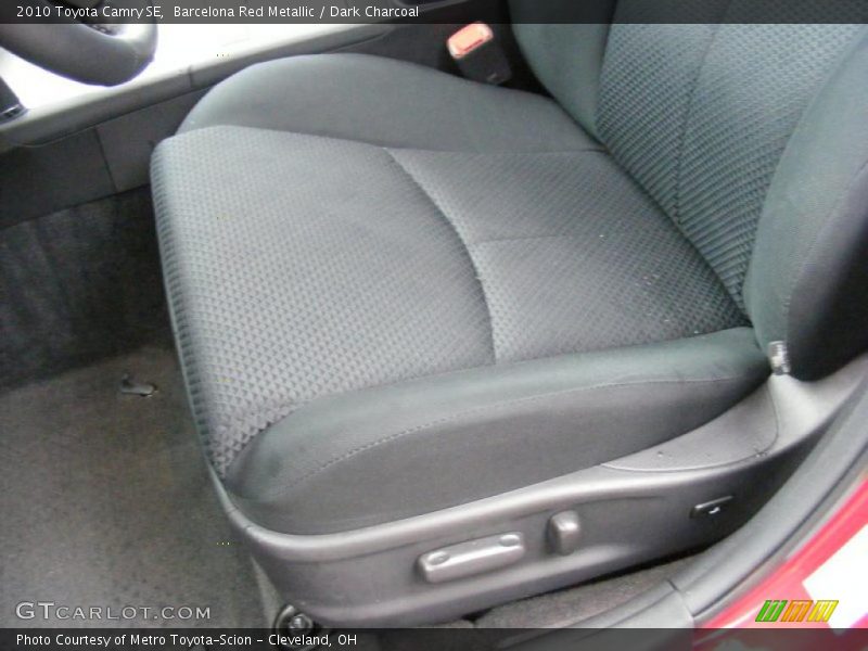 Barcelona Red Metallic / Dark Charcoal 2010 Toyota Camry SE