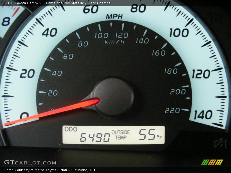 Barcelona Red Metallic / Dark Charcoal 2010 Toyota Camry SE
