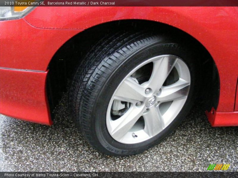 Barcelona Red Metallic / Dark Charcoal 2010 Toyota Camry SE
