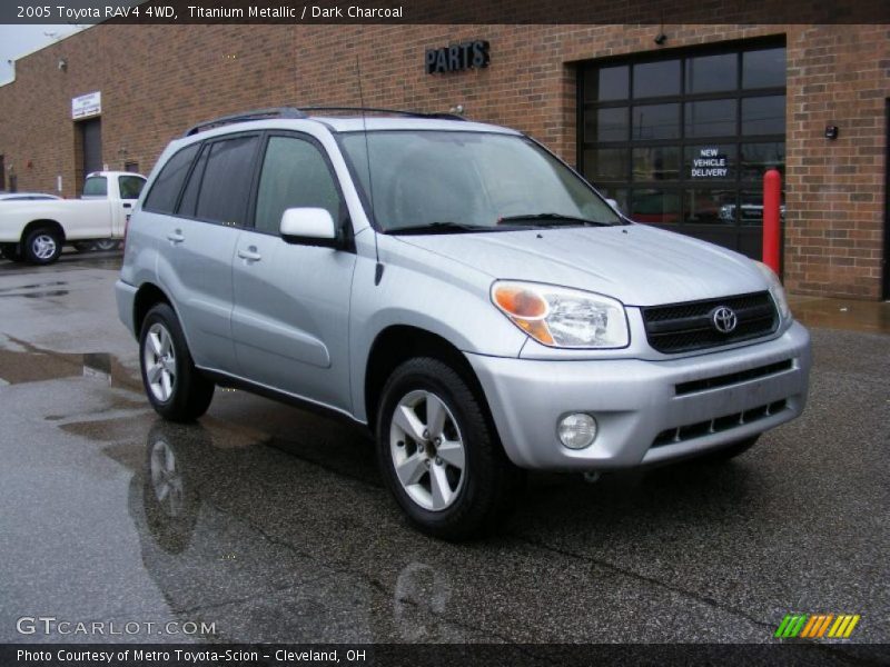 Titanium Metallic / Dark Charcoal 2005 Toyota RAV4 4WD