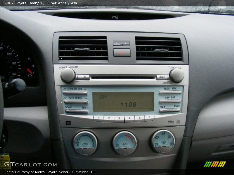 Super White / Ash 2007 Toyota Camry LE
