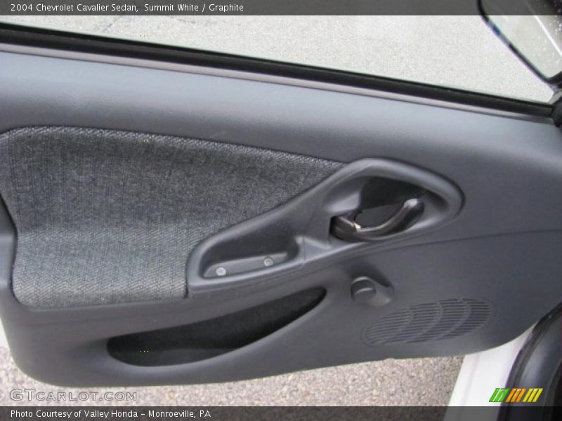 Summit White / Graphite 2004 Chevrolet Cavalier Sedan