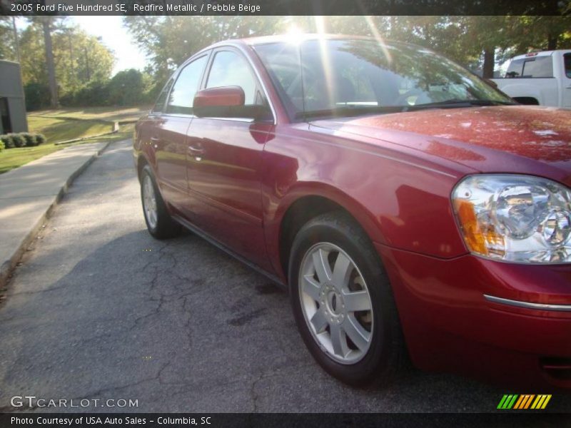 Redfire Metallic / Pebble Beige 2005 Ford Five Hundred SE