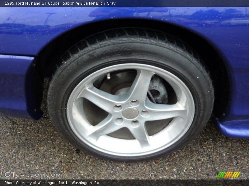 Sapphire Blue Metallic / Gray 1995 Ford Mustang GT Coupe