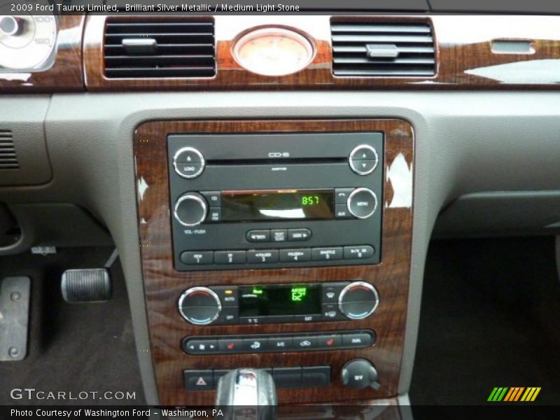 Brilliant Silver Metallic / Medium Light Stone 2009 Ford Taurus Limited