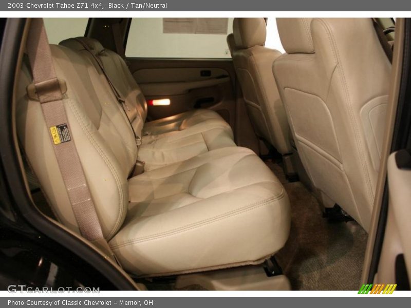 Black / Tan/Neutral 2003 Chevrolet Tahoe Z71 4x4