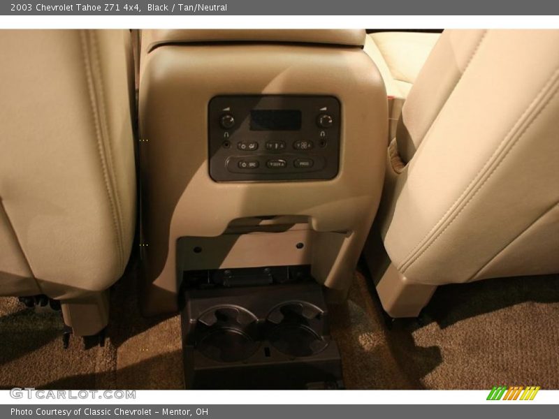 Black / Tan/Neutral 2003 Chevrolet Tahoe Z71 4x4