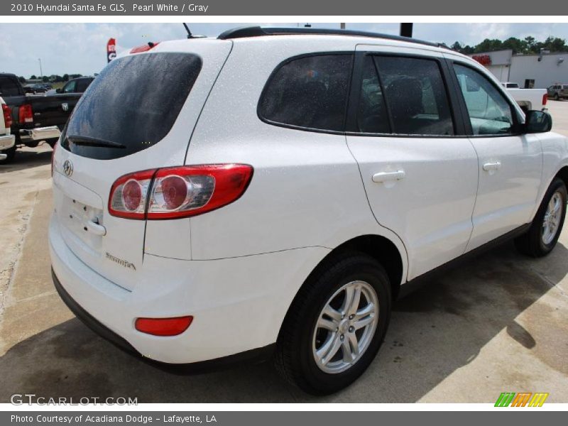 Pearl White / Gray 2010 Hyundai Santa Fe GLS