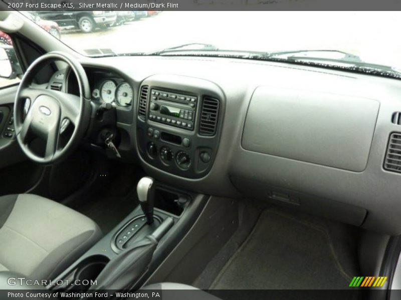 Silver Metallic / Medium/Dark Flint 2007 Ford Escape XLS
