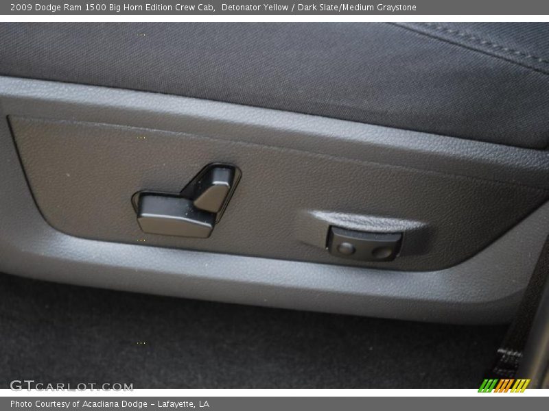 Detonator Yellow / Dark Slate/Medium Graystone 2009 Dodge Ram 1500 Big Horn Edition Crew Cab