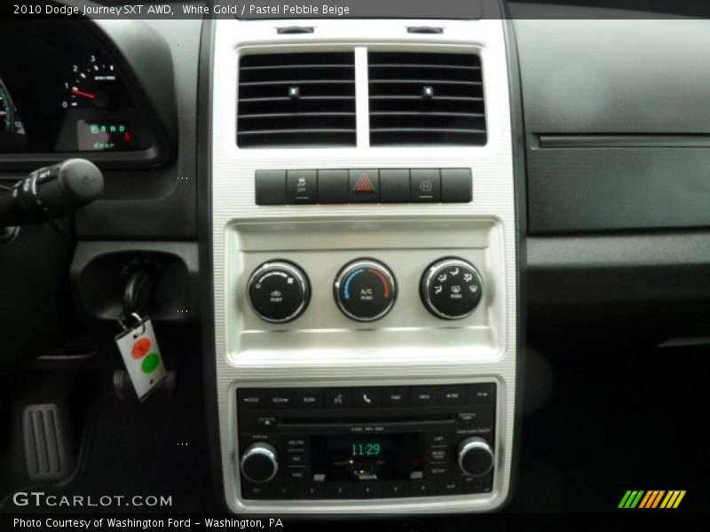 White Gold / Pastel Pebble Beige 2010 Dodge Journey SXT AWD