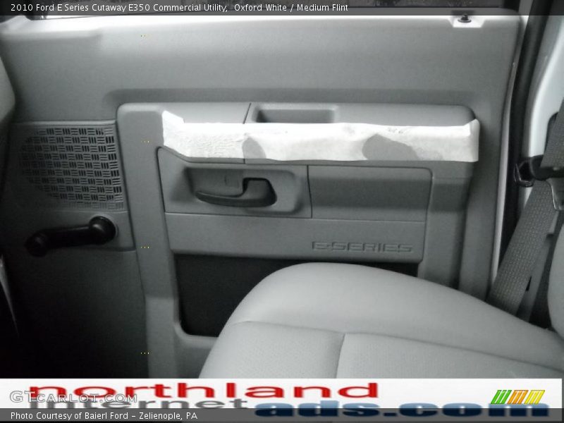 Oxford White / Medium Flint 2010 Ford E Series Cutaway E350 Commercial Utility
