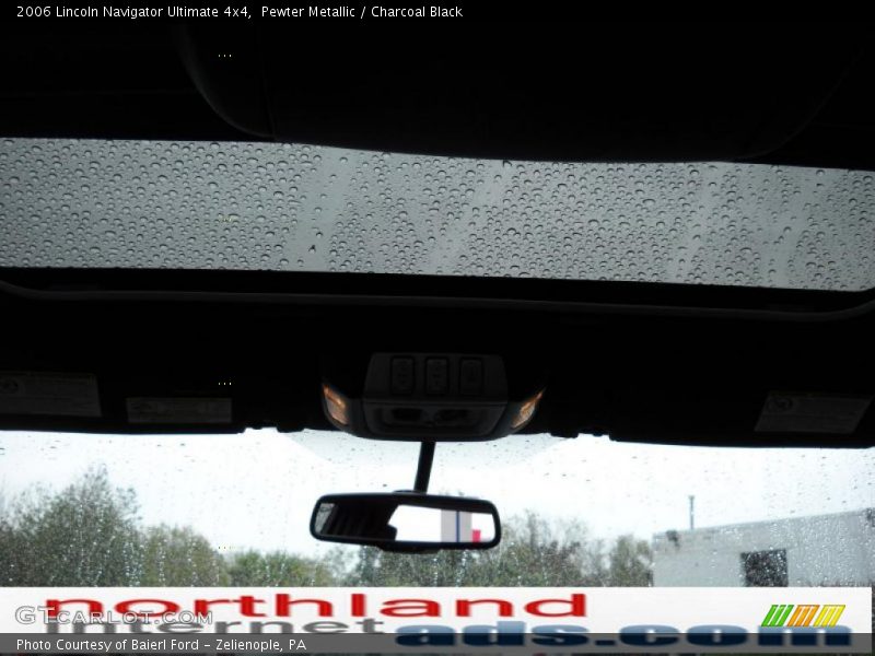 Pewter Metallic / Charcoal Black 2006 Lincoln Navigator Ultimate 4x4