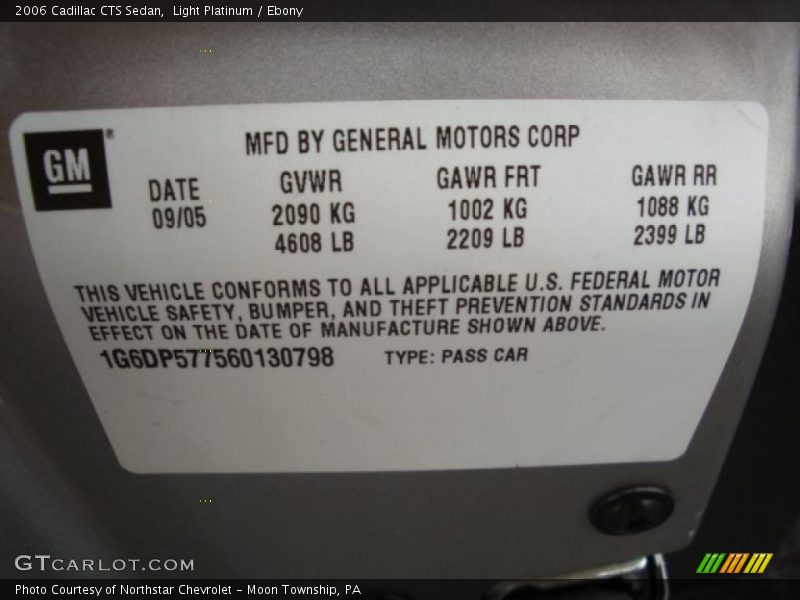 Light Platinum / Ebony 2006 Cadillac CTS Sedan