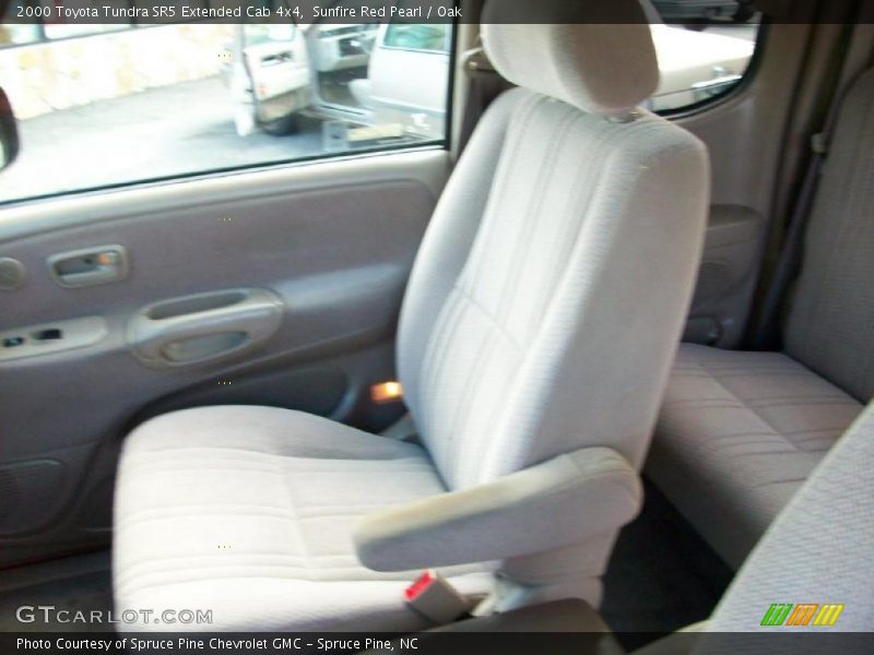 Sunfire Red Pearl / Oak 2000 Toyota Tundra SR5 Extended Cab 4x4