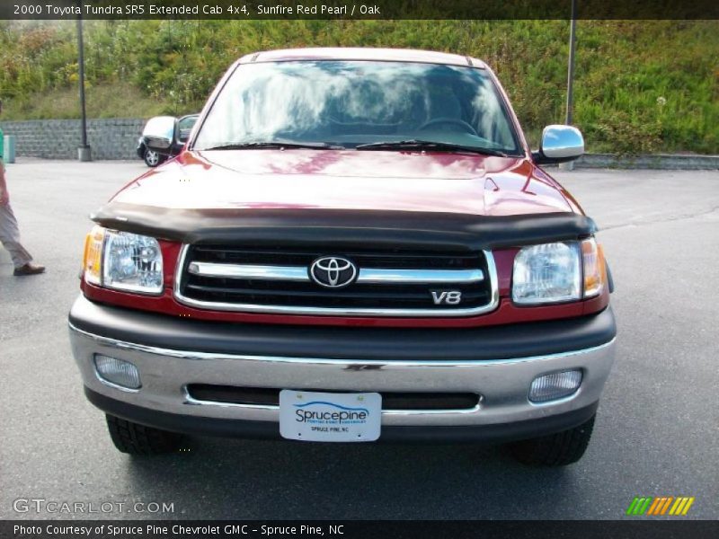 Sunfire Red Pearl / Oak 2000 Toyota Tundra SR5 Extended Cab 4x4