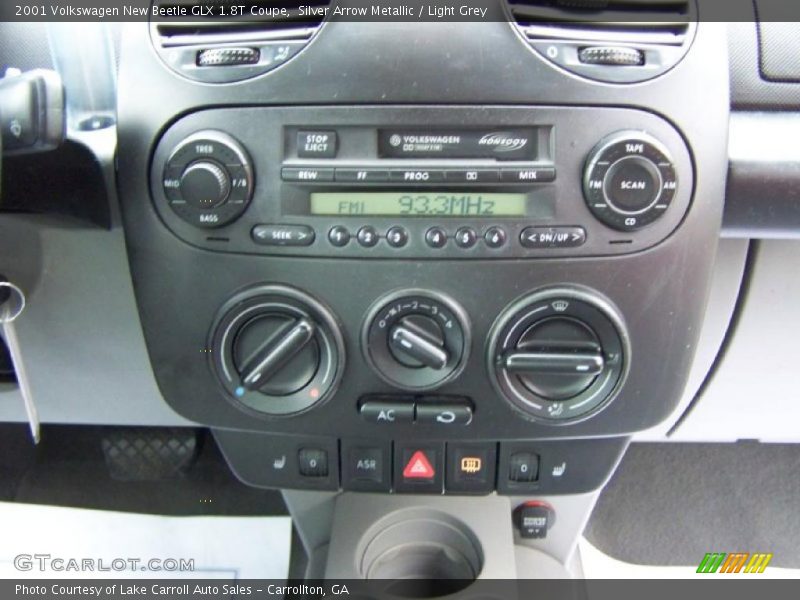 Silver Arrow Metallic / Light Grey 2001 Volkswagen New Beetle GLX 1.8T Coupe