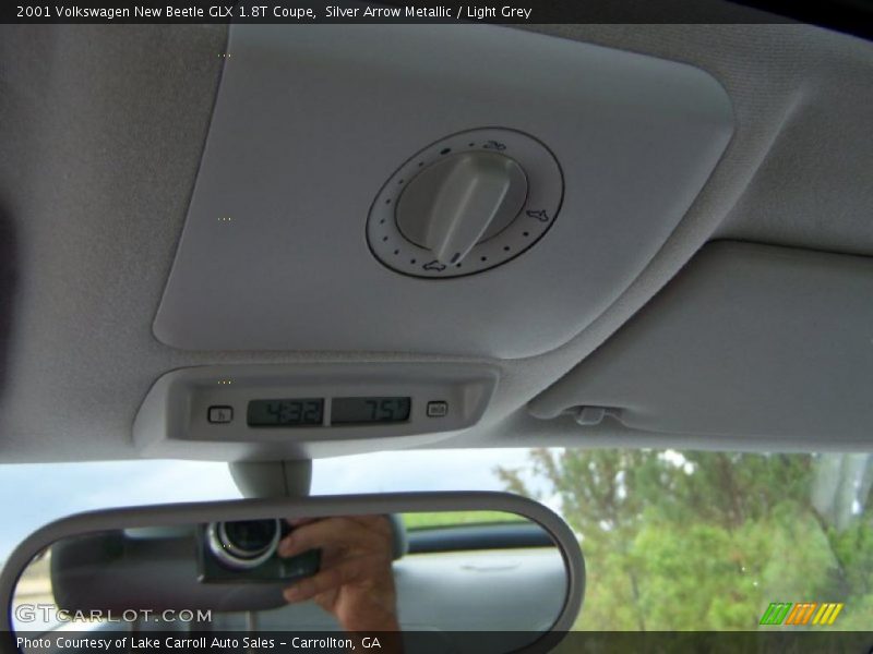 Silver Arrow Metallic / Light Grey 2001 Volkswagen New Beetle GLX 1.8T Coupe