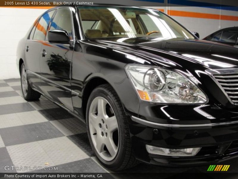 Black Onyx / Cashmere 2005 Lexus LS 430 Sedan