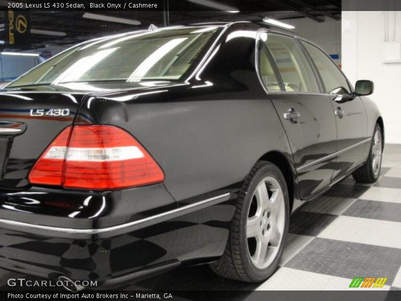 Black Onyx / Cashmere 2005 Lexus LS 430 Sedan