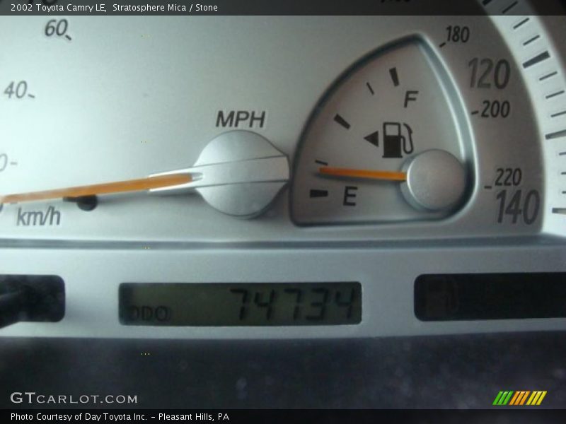 Stratosphere Mica / Stone 2002 Toyota Camry LE