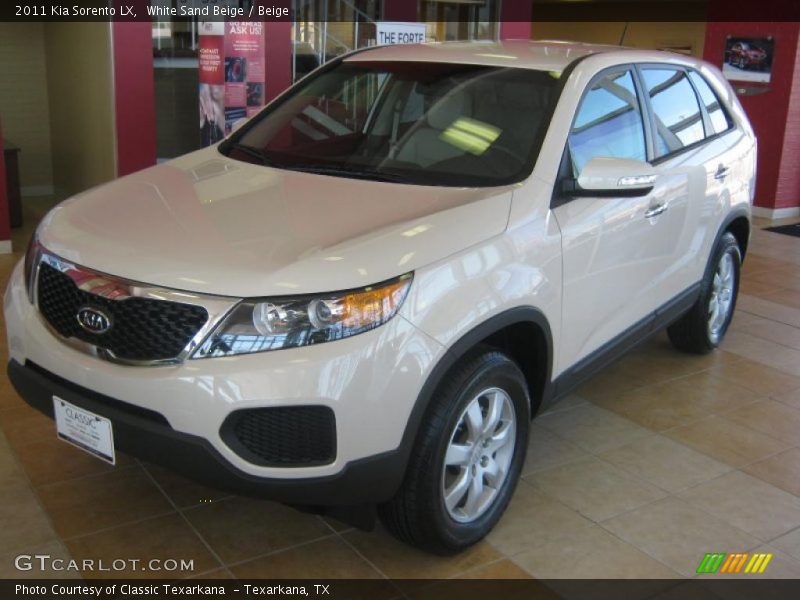 White Sand Beige / Beige 2011 Kia Sorento LX