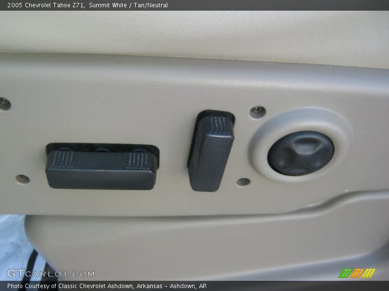 Summit White / Tan/Neutral 2005 Chevrolet Tahoe Z71