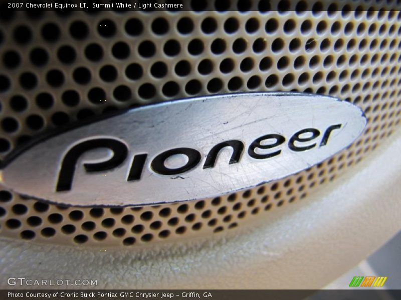 Summit White / Light Cashmere 2007 Chevrolet Equinox LT