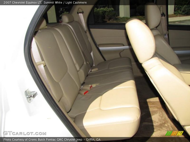 Summit White / Light Cashmere 2007 Chevrolet Equinox LT