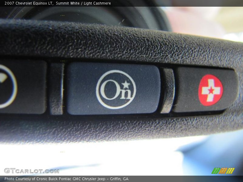 Summit White / Light Cashmere 2007 Chevrolet Equinox LT