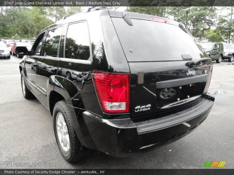 Black / Medium Slate Gray 2007 Jeep Grand Cherokee Laredo 4x4