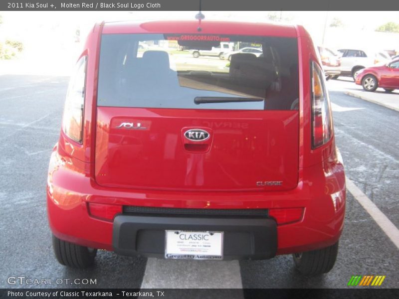 Molten Red / Black Soul Logo Cloth 2011 Kia Soul +