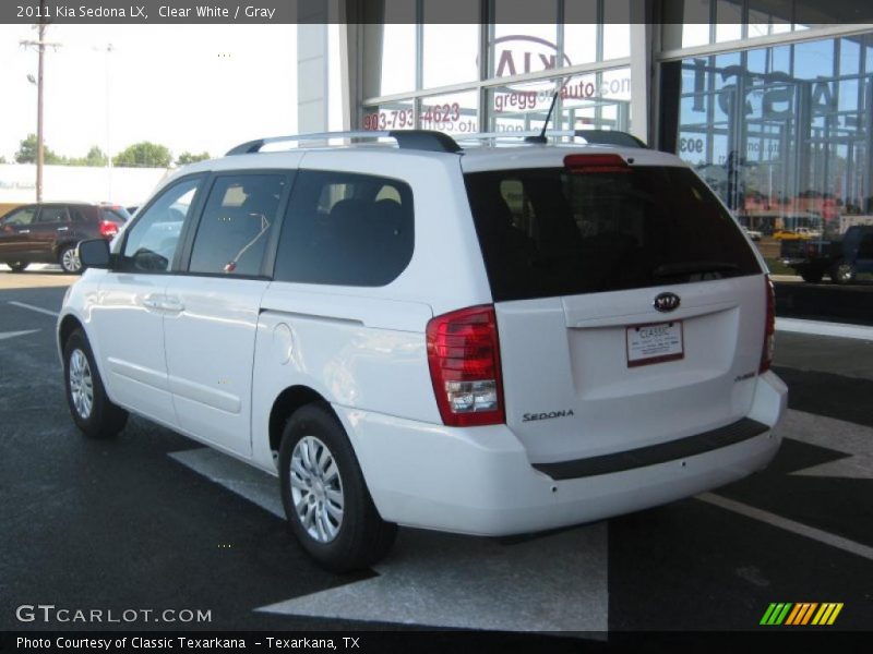 Clear White / Gray 2011 Kia Sedona LX