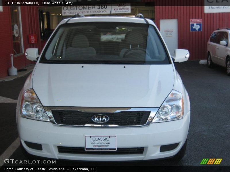 Clear White / Gray 2011 Kia Sedona LX