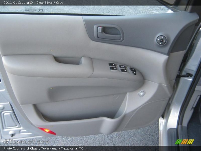 Clear Silver / Gray 2011 Kia Sedona LX
