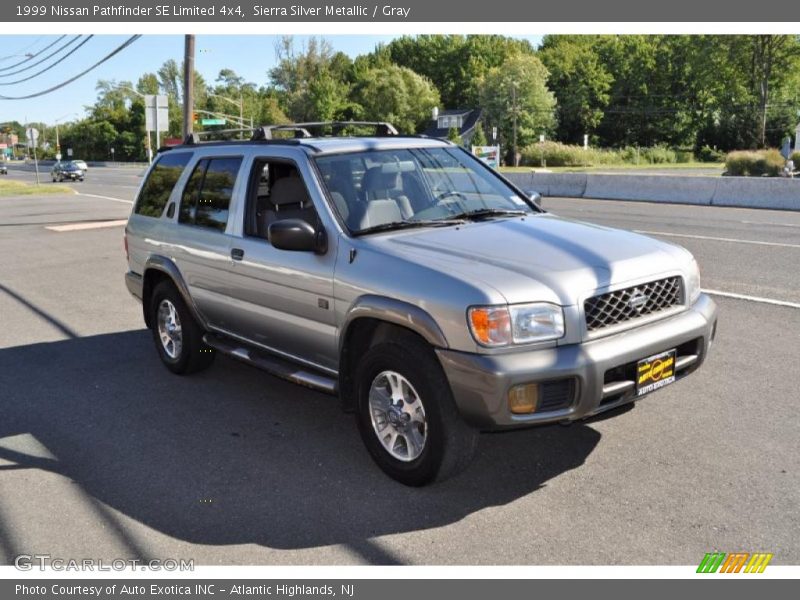 Sierra Silver Metallic / Gray 1999 Nissan Pathfinder SE Limited 4x4