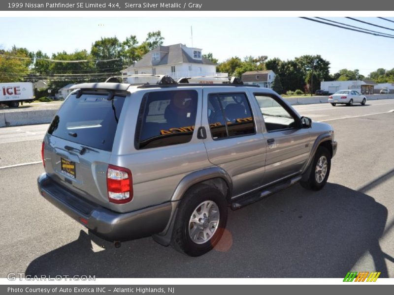 Sierra Silver Metallic / Gray 1999 Nissan Pathfinder SE Limited 4x4