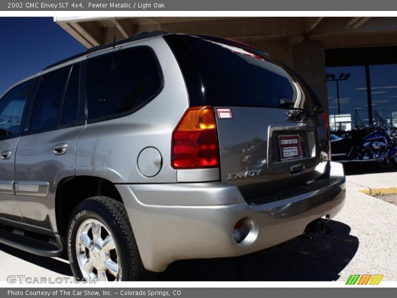 Pewter Metallic / Light Oak 2002 GMC Envoy SLT 4x4