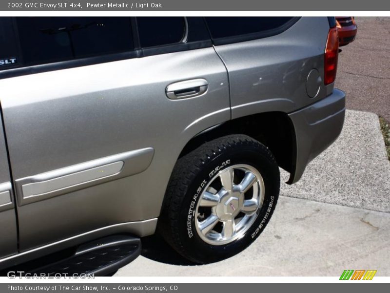 Pewter Metallic / Light Oak 2002 GMC Envoy SLT 4x4