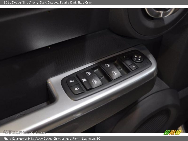 Dark Charcoal Pearl / Dark Slate Gray 2011 Dodge Nitro Shock