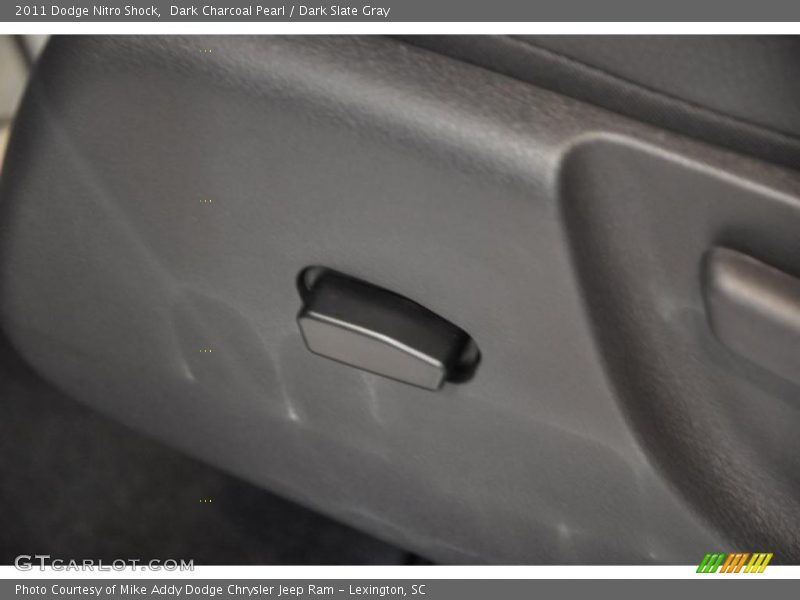 Dark Charcoal Pearl / Dark Slate Gray 2011 Dodge Nitro Shock