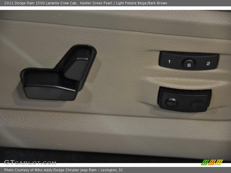 Hunter Green Pearl / Light Pebble Beige/Bark Brown 2011 Dodge Ram 1500 Laramie Crew Cab