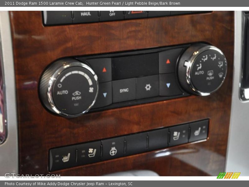 Hunter Green Pearl / Light Pebble Beige/Bark Brown 2011 Dodge Ram 1500 Laramie Crew Cab
